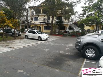 DEPARTAMENTO 3 AMB PLANTA BAJA CON PATIO , COCHERA. EXPENSAS Y ABLINCLUIDAS TIGRE MAIPU 313 COMPLEJO CON PISCINA
