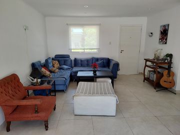 Alquiler CASA amoblada y equipada BARRIO CERRADO - MANZANARES - PILAR