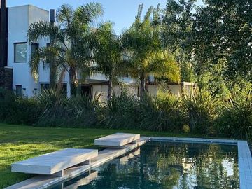 Casa de 4amb con Increible Vista en  San Eliseo Golf , Canning