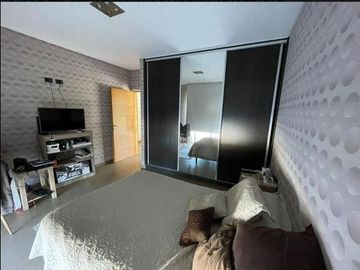 Moderna e impecable casa en Terravista