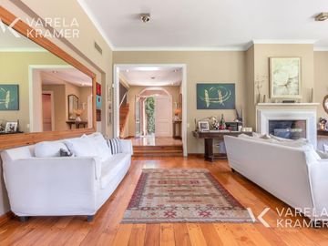 Casa en Venta en Lomas de San Isidro