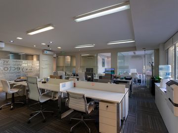 Edificio comercial en venta en San Isidro