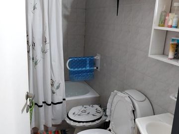 Departamento de tres ambientes con Cochera en Venta en Avellaneda