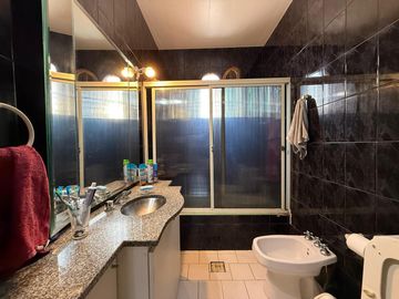 PH de tres ambientes a la venta en Wilde