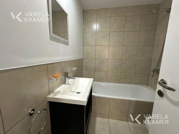 Departamento en  venta en Lago del Sendero, Nordelta