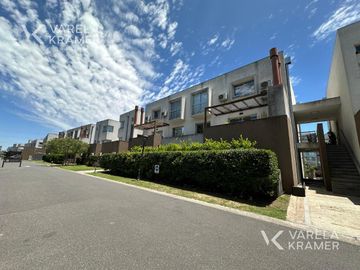 Departamento en  venta en Lago del Sendero, Nordelta