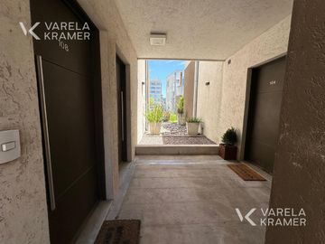 Departamento en  venta en Lago del Sendero, Nordelta