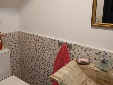 Casa en venta - 3 Dormitorios 2 Baños - Cochera - 105Mts2 - Esteban Echeverría