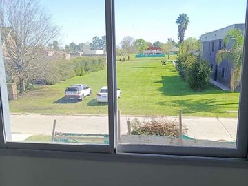 Casa en venta - 3 Dormitorios 3 Baños - 227Mts2 - Pilar