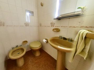 Departamento 3 AMBIENTES USO PROFESIONAL VENTA DIRECTA - Lomas de Zamora Oeste