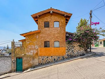 Casa Sola en Lomas de Jiutepec Jiutepec - M2AI-866-Cs