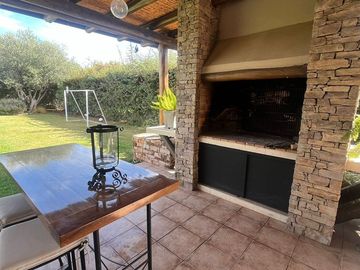 Casa en Venta en Barrio Privado Rincón de Araoz