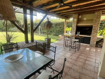 Casa en Venta en Barrio Privado Rincón de Araoz