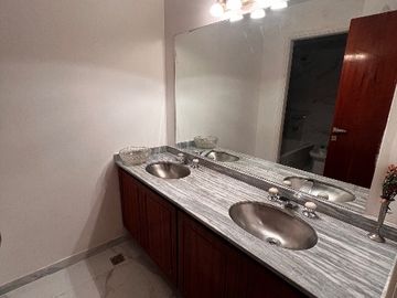 Departamento en venta en Lanus Oeste