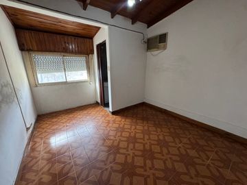Departamento Tipo Casa en venta en Lanus Oeste