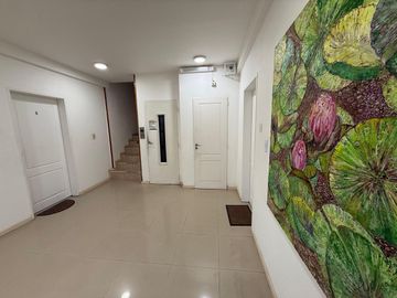 VENTA 2 AMB. APTO PROF. LUMIN. CAMPANA MEJOR ZONA
