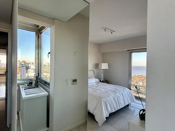 Espectacular 2 suites y dep Vista al Rio Venta La Lucila