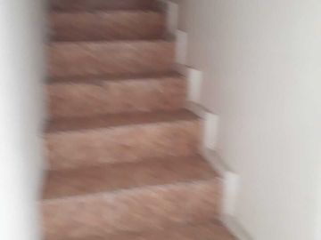 Di jual cepat rumah di Sentul city