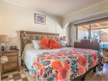 Venta casa en Buin: segura, amplia y bien ubicada