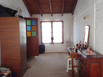 Venta- Dúplex 4 dormitorios - B ° Muten- Neuquén