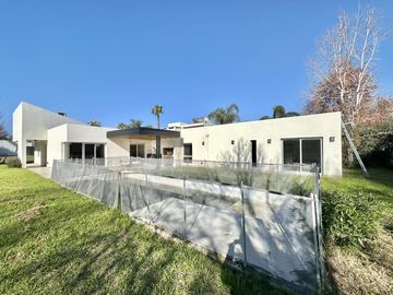 VENTA Casa en Miraflores, Funes Hills