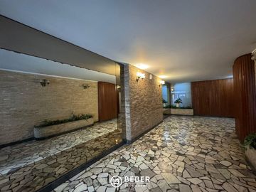 En venta dos ambientes al frente con balcón, Centro Mar del Plata