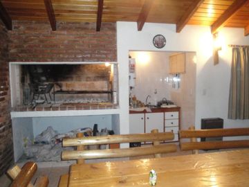 Casa en venta - 3 Dormitorios 2 Baños - 125 mts2 - 9 De Julio
