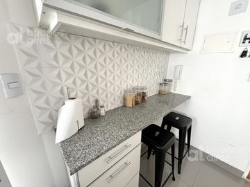 Departamento de 4 ambientes con cochera. Caballito. Venta. APTO CRÉDITO.