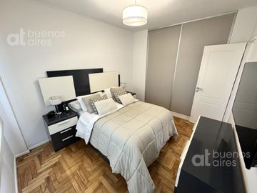 Departamento de 4 ambientes con cochera. Caballito. Venta. APTO CRÉDITO.