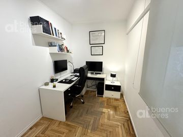 Departamento de 4 ambientes con cochera. Caballito. Venta. APTO CRÉDITO.