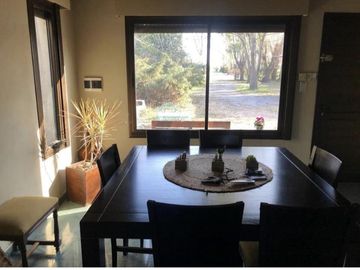 Quinta en venta - 4 Dormitorios 3 Baños - 160 mts2 - 9 De Julio