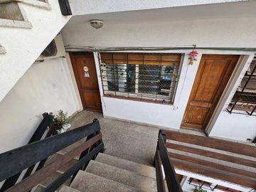 PH en Saavedra con terraza propia  Primer piso por escalera