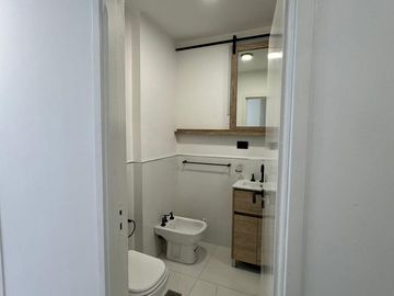 Venta cuatro ambientes con balcon terraza, Centro Mar del Plata