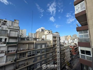 Venta cuatro ambientes con balcon terraza, Centro Mar del Plata