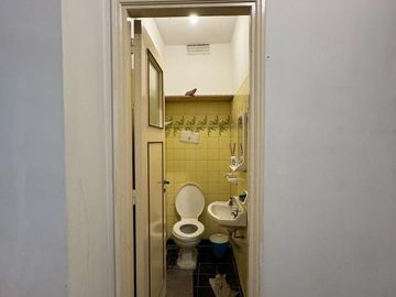 En venta tres ambientes al contrafrente Plaza Colon, Mar del Plata