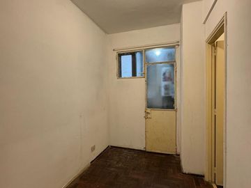 En venta tres ambientes al contrafrente Plaza Colon, Mar del Plata