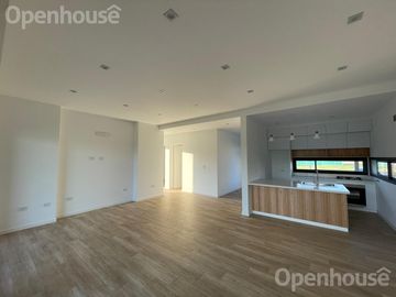 INCREIBLE CASA EN EL BARRIO DE SAN PABLO