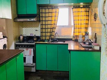 Departamento en venta 4 ambientes con dependencia en Caballito