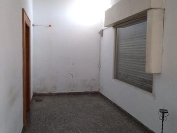 Casa en venta - 4 Dormitorios 2 Baños - 430 mts2 - 9 De Julio