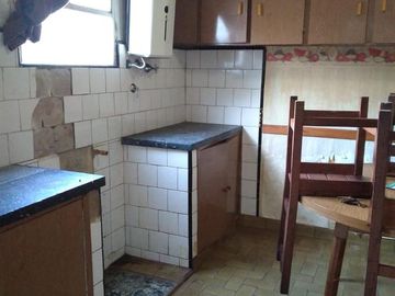 Casa en venta - 4 Dormitorios 2 Baños - 430 mts2 - 9 De Julio