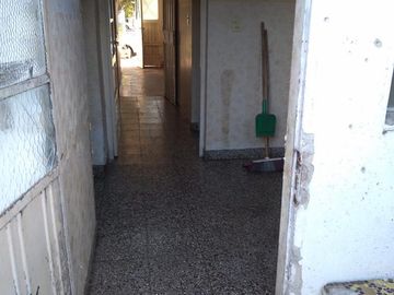Casa en venta - 4 Dormitorios 2 Baños - 430 mts2 - 9 De Julio