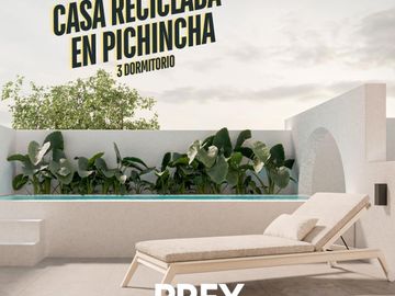 Casa reciclada de autor en venta en Pichincha, Rosario, de 3 dormitorios con terraza y pileta.