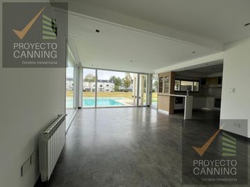 Casa en Saint Thomas Este-Oeste