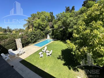 Casa 6 ambientes en venta, Barrio Privado Barrancas de Guido - Quilmes