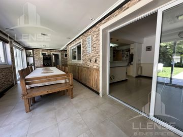 Casa 6 ambientes en venta, Barrio Privado Barrancas de Guido - Quilmes
