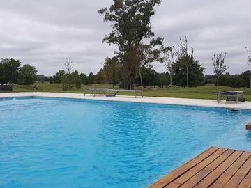 Excelente 2 amb en exclusivo complejo Residencias Pilar Golf. Cochera y baulera.