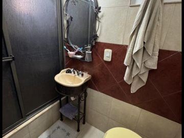 Venta Casa 5 ambientes en Lanús