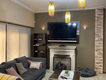 Venta Casa 5 ambientes en Lanús