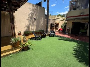 Venta Casa 5 ambientes en Lanús