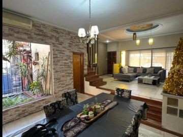 Venta Casa 5 ambientes en Lanús